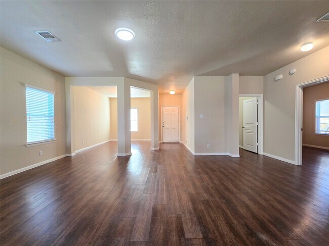 Building Photo - 11126 Kingsnorth Dr