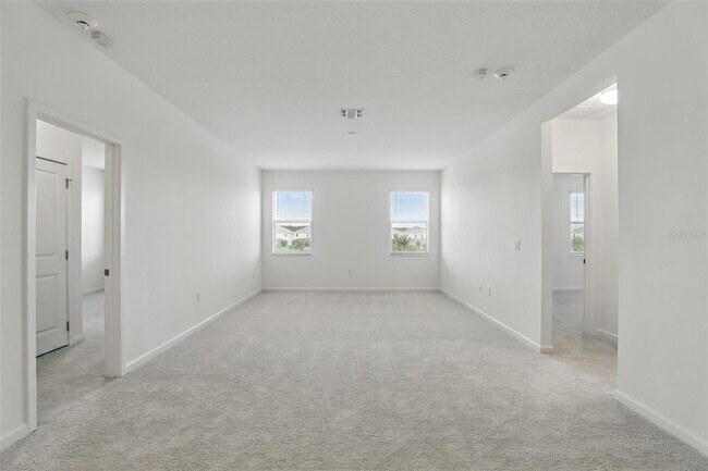 Building Photo - 251 Ballo Dr