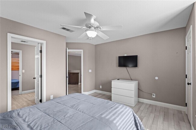 Building Photo - 8815 Blake Alan Ave