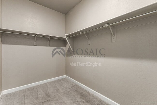 Building Photo - 12116 W Wier Ave