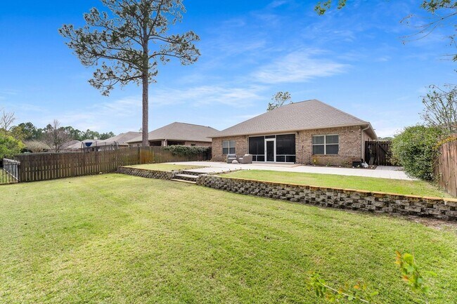 Building Photo - 270 Whispering Lake Dr