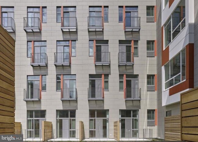 Building Photo - 1125 Sansom St