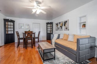 Building Photo - 3120 Peel Ave