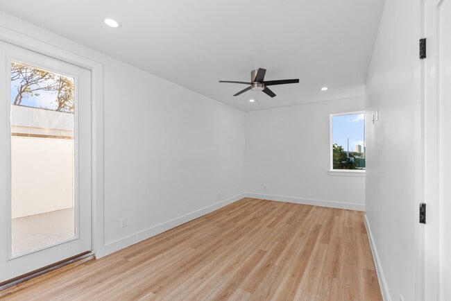 Building Photo - 2314 Barbee St