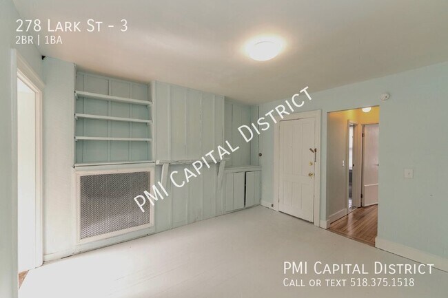 Building Photo - 278 Lark St