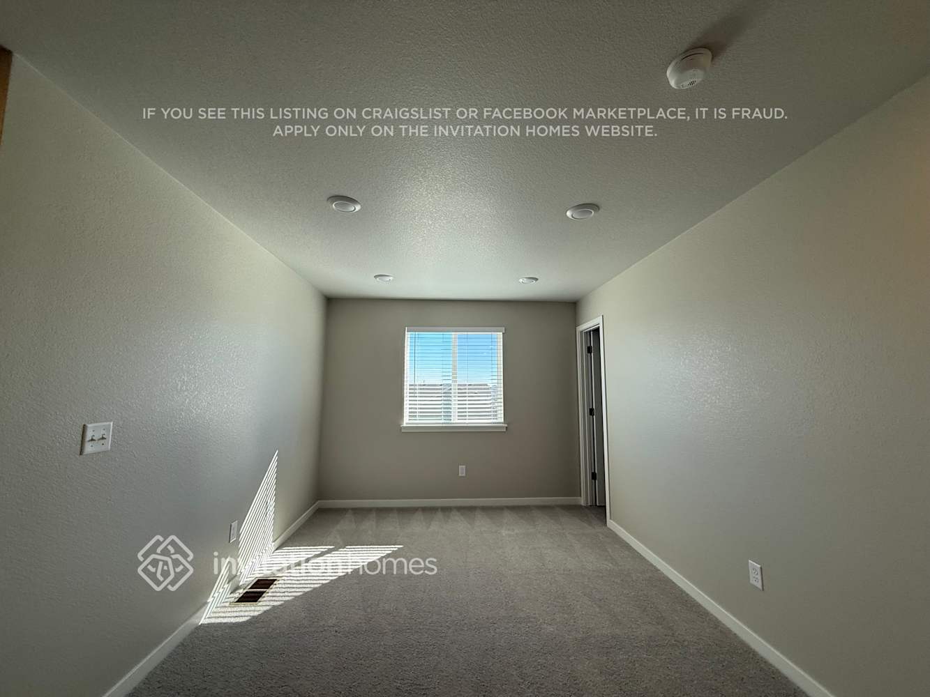 Building Photo - 4418 Trader St