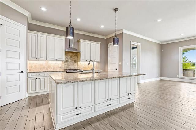 Building Photo - 238 Nicklaus Dr