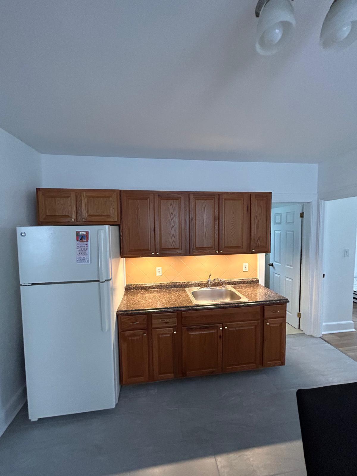 Building Photo - 11110 14th Ave