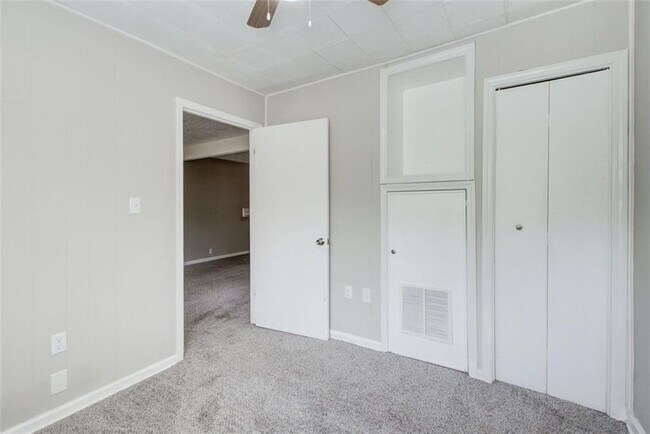 Building Photo - 1301 Parkaire Crossing