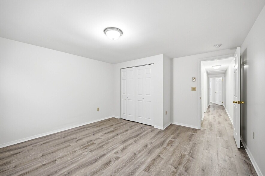 Building Photo - 21 N 13th St