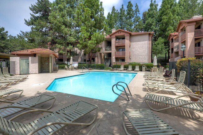 Building Photo - 12007 Alta Carmel Ct