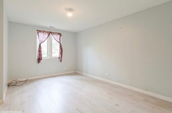 Building Photo - 1525 Sander Ct