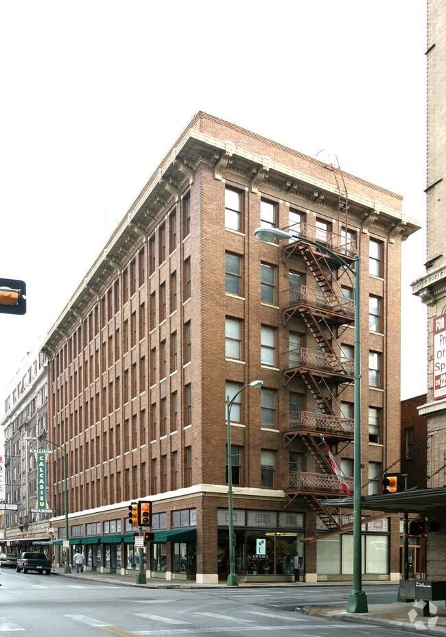 Building Photo - Calcasieu