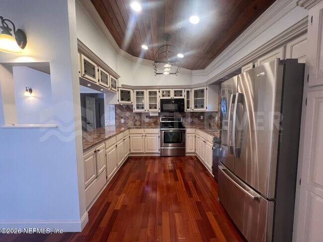 Building Photo - 174 Eventide Drive