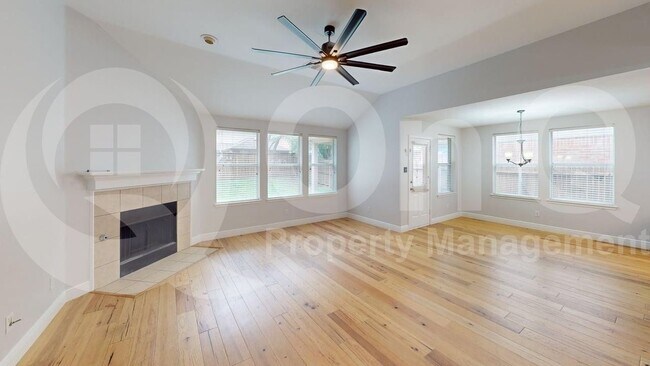 Building Photo - 2208 Lanshire Dr