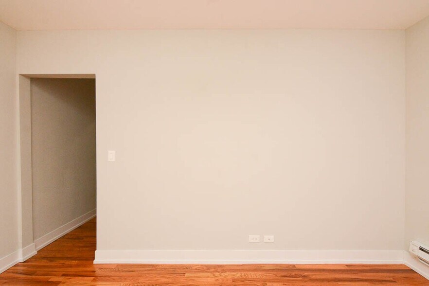 Building Photo - 545 Chestnut St