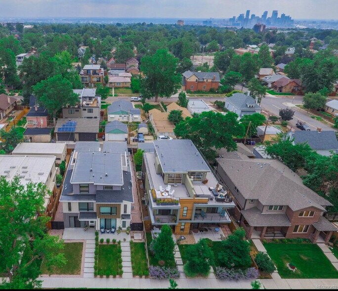 Building Photo - 3528 Stuart St