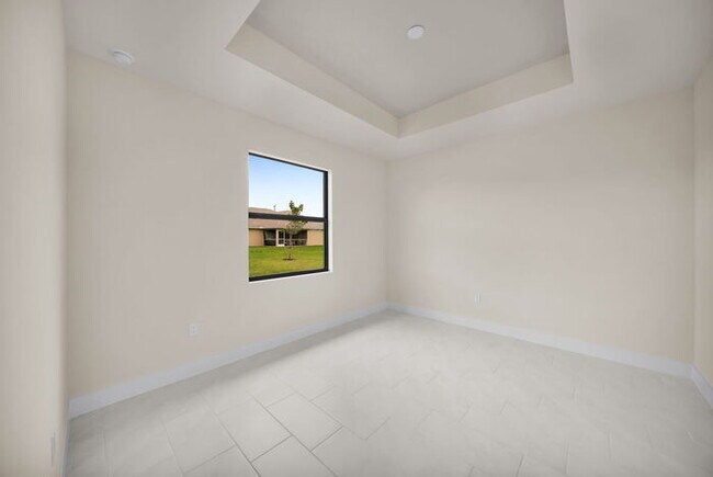 Building Photo - 2102 Andalusia Blvd