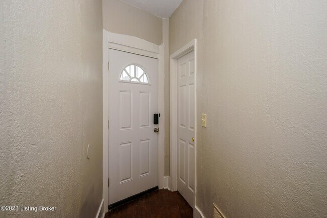 Building Photo - 1700 Bolling Ave