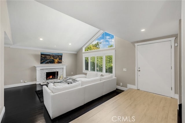 Building Photo - 1320 N Van Gogh Cir