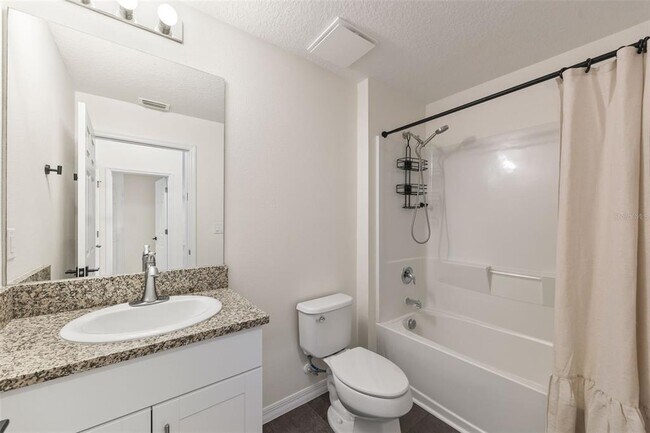 Building Photo - 12401 Streambed Dr