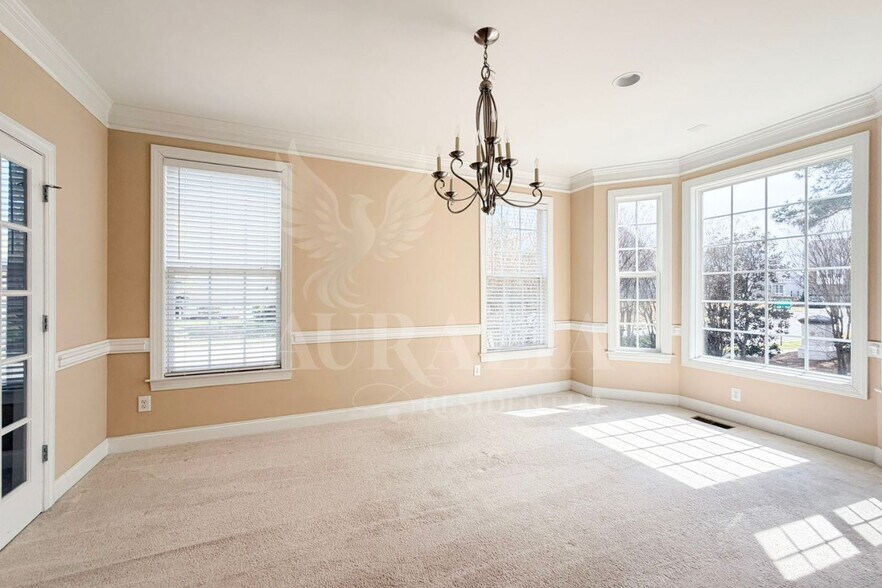 Building Photo - 101 Scotlow Way