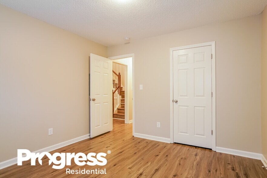 Building Photo - 506 Tyler Run Dr