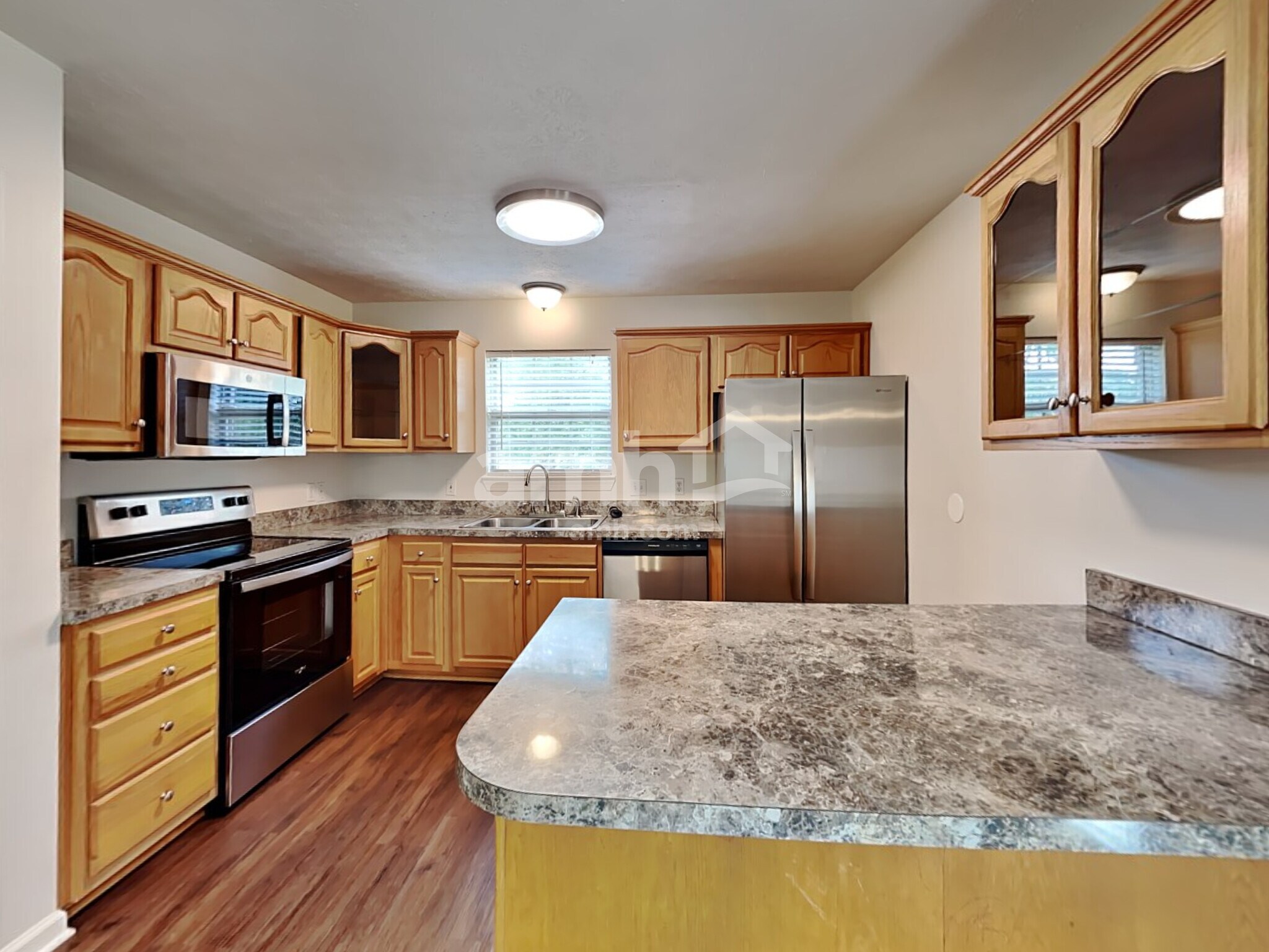 Building Photo - 1630 E Blairmont Dr