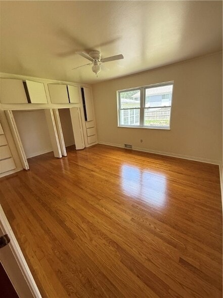 Building Photo - 1918 W Wedington Dr