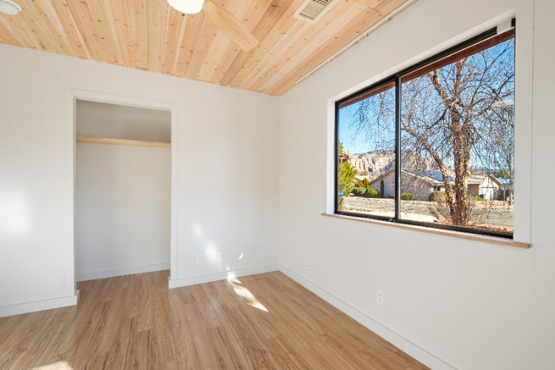 Building Photo - 115 Canyon Diablo Rd