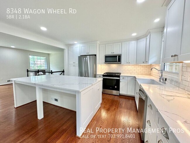 Building Photo - 8348 Wagon Wheel Rd