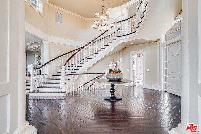 Building Photo - 6277 Sea Star Dr