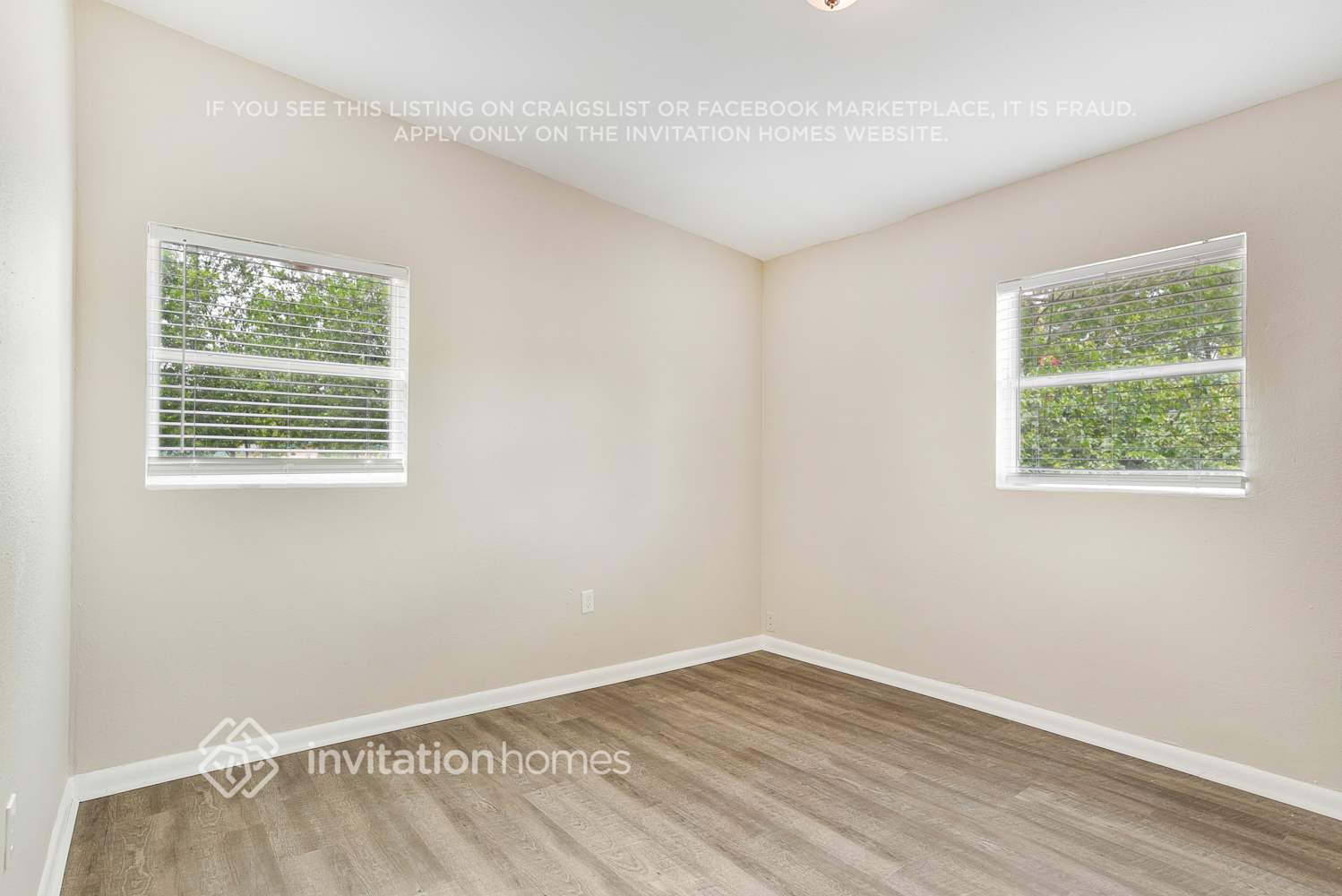 Building Photo - 5603 Cortez Dr