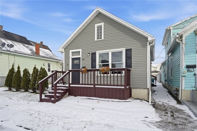 Building Photo - 265 Efner St