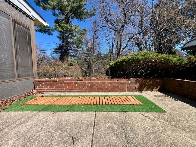 Building Photo - Stunning 4-Bedroom Single Family Home in Wyncote! Available NOW!