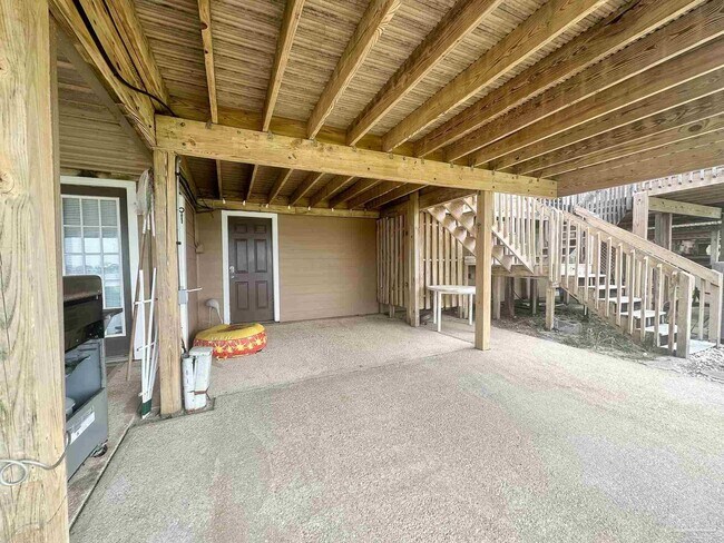 Building Photo - 344 Fort Pickens Rd