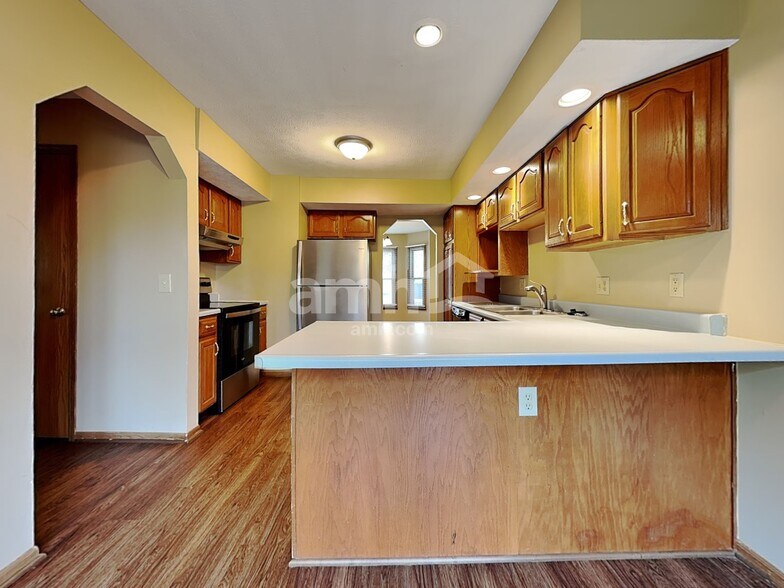 Building Photo - 1155 Arlie Ct