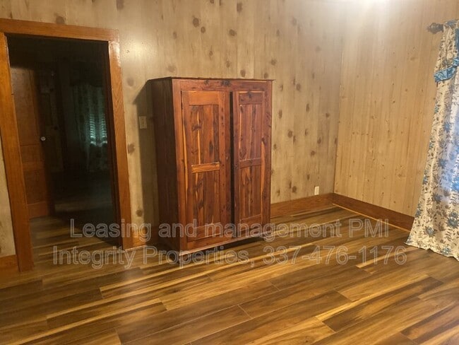 Building Photo - 509 Cesaire St