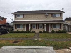 Building Photo - Rosary Dr.