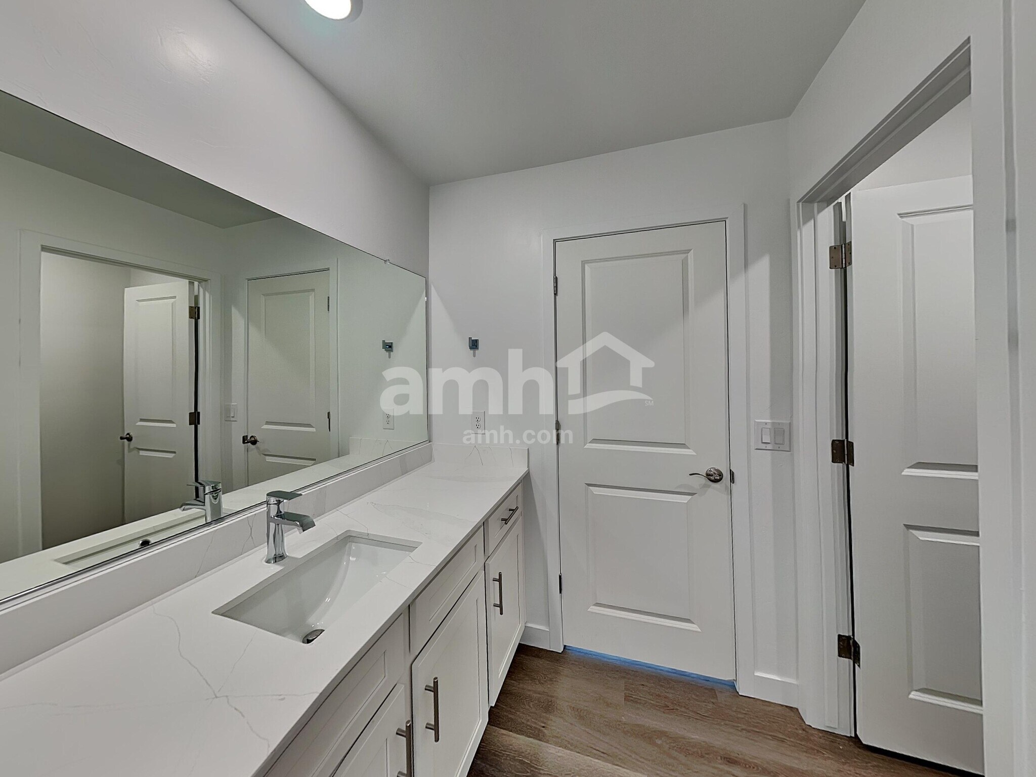 Building Photo - 13093 N Serenity Vly Dr