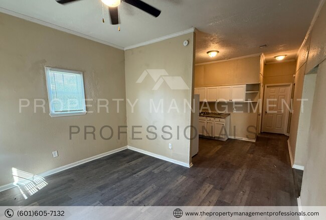 Building Photo - Cozy 3-Bedroom Home in a Convenient Location