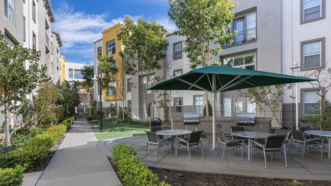 Building Photo - 100 McLellan Drive