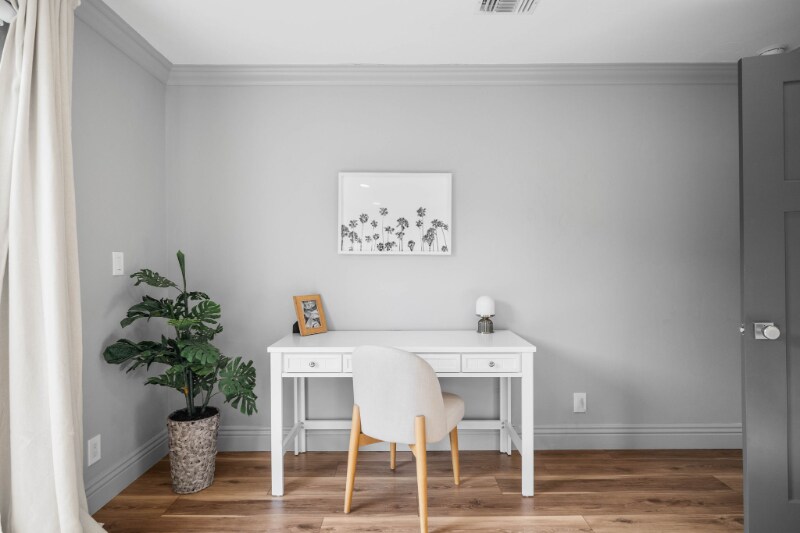 Building Photo - 5842 Soledad Mountain Rd