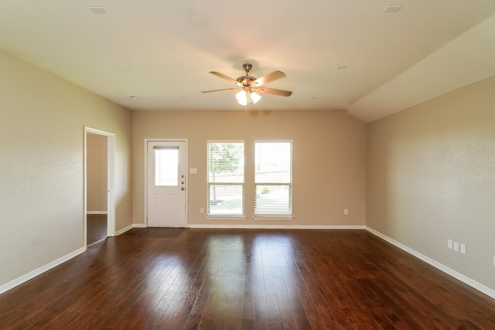 Building Photo - 5827 Southern Knoll