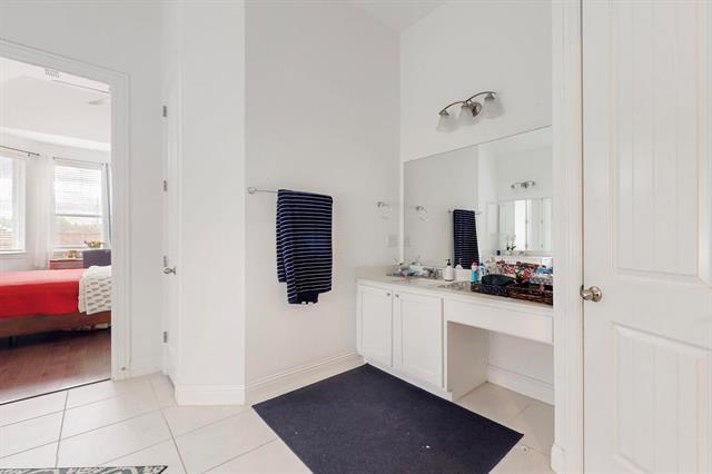 Building Photo - 7702 Sonian Forest Dr