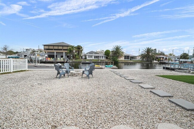 Building Photo - 13704 Veronica Dr