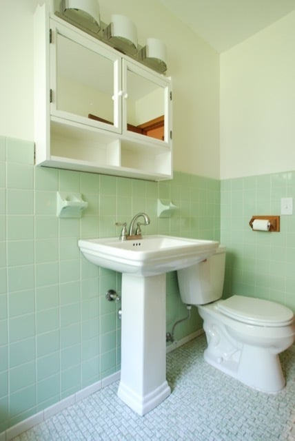 Building Photo - 5071 Sunnyside Rd