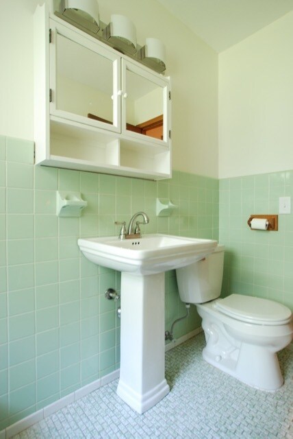 Building Photo - 5071 Sunnyside Rd