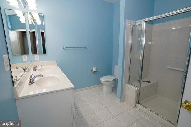 Building Photo - 2115 Ganton Green