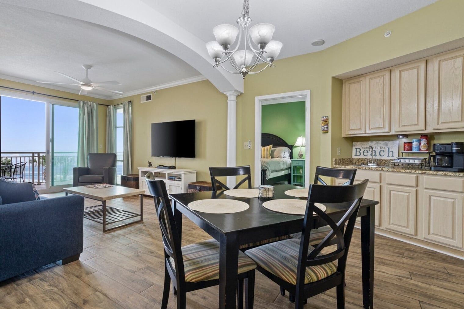 Building Photo - 2230 Beach Blvd